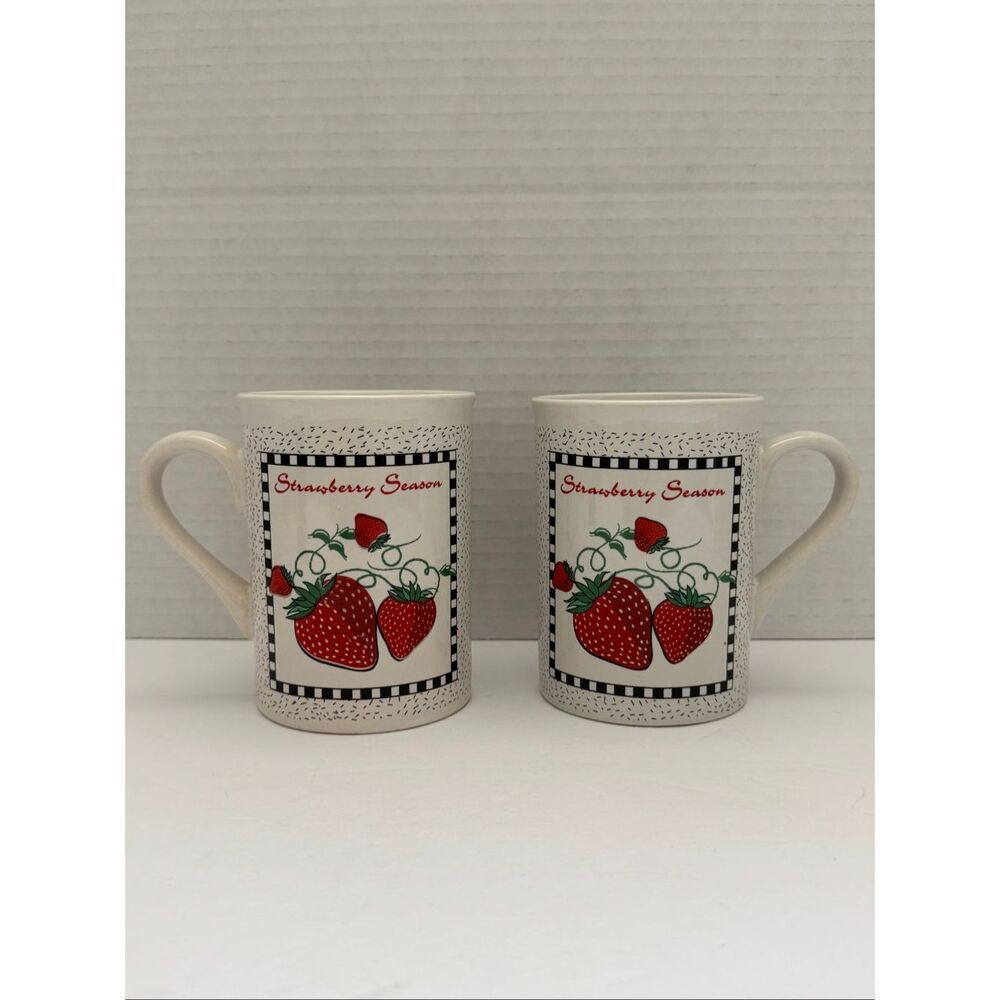 Vintage Houston Harvest Porcelain Coffee Mugs Strawberry Season Set of 2 Cups